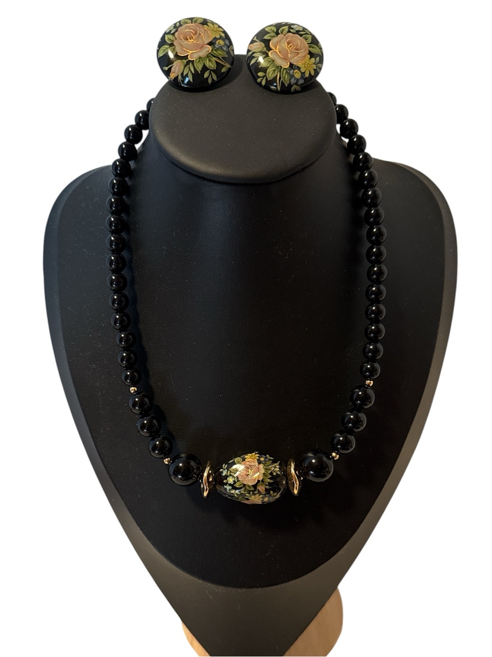 Vintage Japan Tenisha Beaded Necklace & Earrings Roses